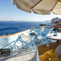 Excellent caldera and Aegean Sea views